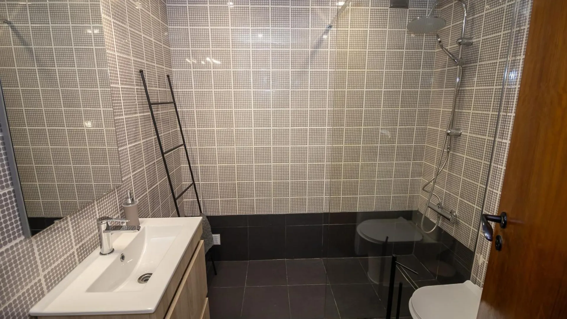 Seaview Beach Apartmento Alvor