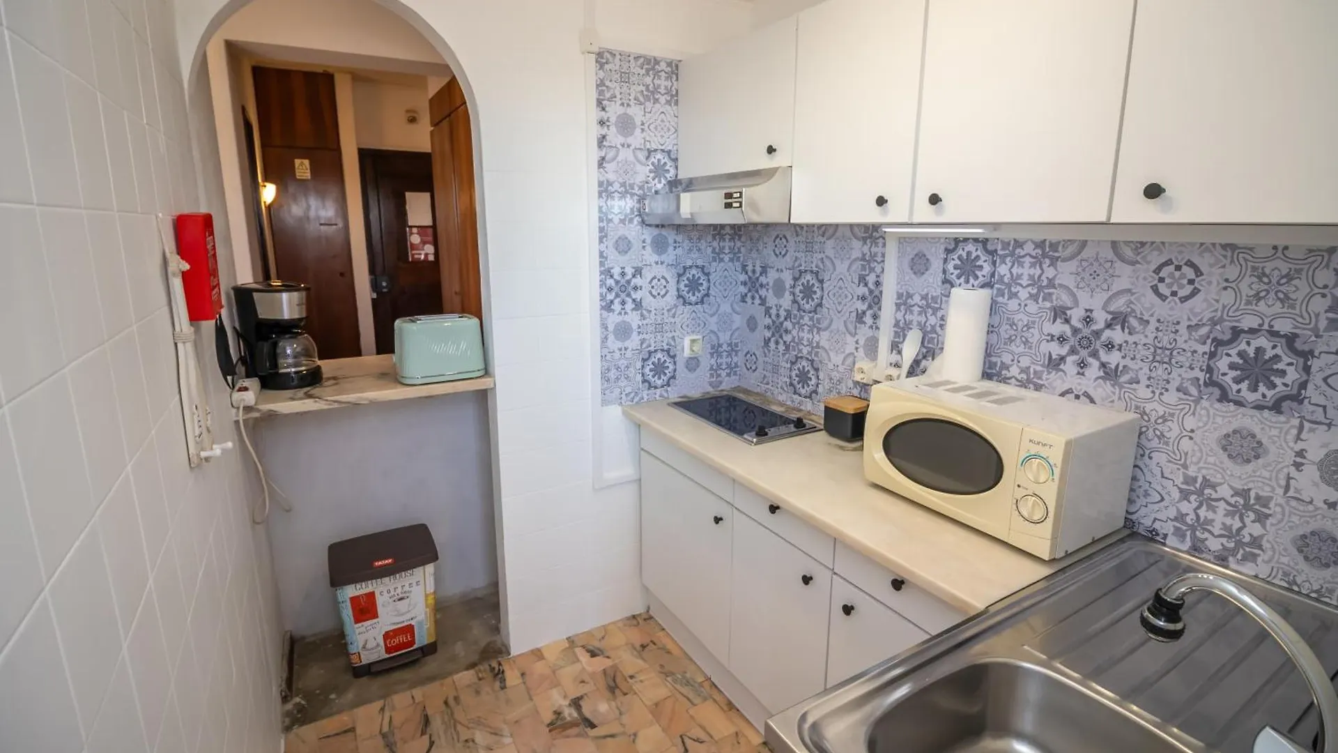 Seaview Beach Apartmento Alvor